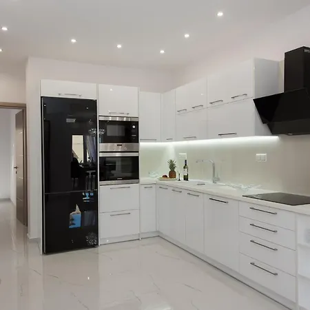 Despina's Luxury Downtown Apartment Heraklion (Crete)