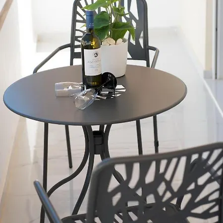 Despina's Luxury Downtown Apartament Heraklion