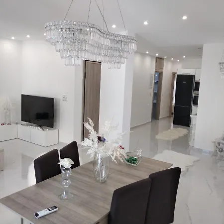 Apartament Despina's Luxury Downtown *