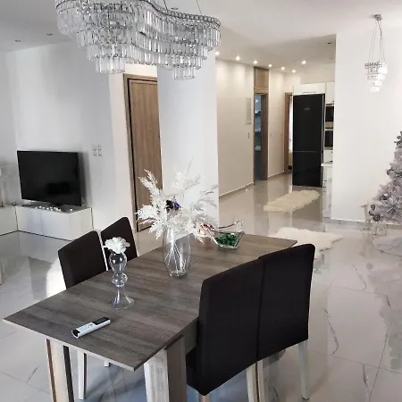Despina's Luxury Downtown Apartament Heraklion