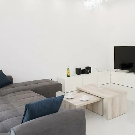 Despina's Luxury Downtown